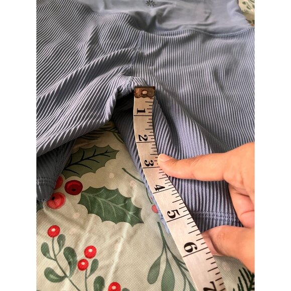 Athleta Elation Crossover Rib 7" Shorts Womens Purple Athletic High Rise medium - Picture 4 of 10